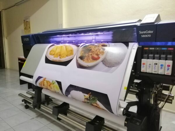 สติ๊กเกอร์พีวีซี